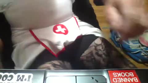 Snapshot of nickibabe1980 chatting on 2, 10, 2025 nickibabe1980 online show from 2, 10, 2025