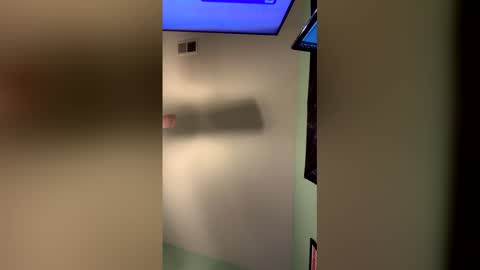 nickjohnson2000 online show from 16, 3, 2026