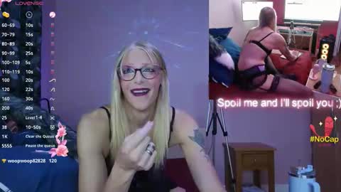 Snapshot of nicktu52 chatting on 23, 9, 2025 nicktuuk online show from 23, 9, 2025