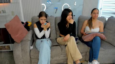 Snapshot of nicky_as chatting on 18, 3, 2026 nicky_as online show from 18, 3, 2026
