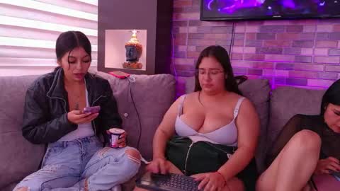 Snapshot of nicky_as chatting on 29, 5, 2026 nicky_as online show from 29, 5, 2026