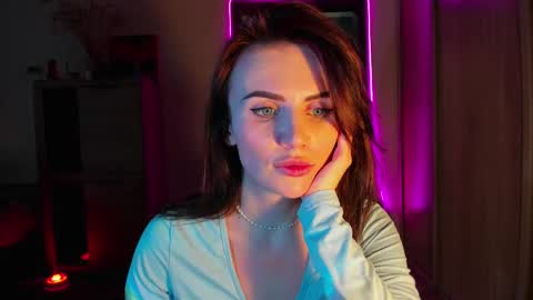 Nicky Weekends online show from 12, 2, 2025