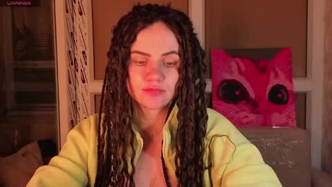 Snapshot of nicky_weekends chatting on 19, 5, 2026 Nicky Weekends online show from 19, 5, 2026