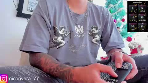 Nicolas online show from 5, 12, 2025