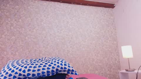 Nicol online show from 31, 12, 2024