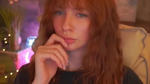 Snapshot of nicol_moonn chatting on 7, 3, 2026 Nicol Moonn online show from 7, 3, 2026