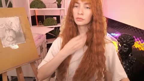 Snapshot of nicol_moonn chatting on 3, 4, 2026 Nicol Moonn online show from 3, 4, 2026
