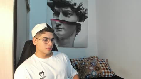 Snapshot of nicolasmuscle chatting on 29, 12, 2024 Andres online show from 29, 12, 2024