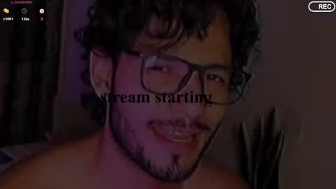 nicolasrodrii online show from 14, 12, 2025