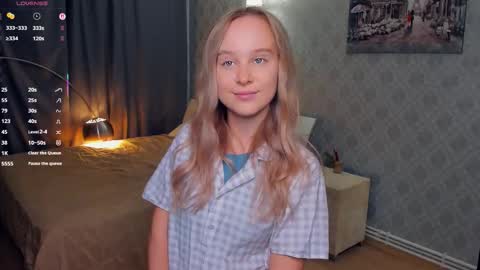 Nicoletta online show from 30, 10, 2025