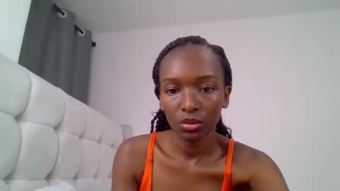 nicole161117 online show from 25, 11, 2025