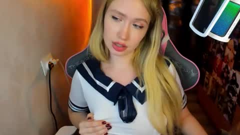 Snapshot of nicole_ricci_ chatting on 30, 10, 2025 Nicole online show from 30, 10, 2025