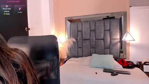 N A T A L I A online show from 20, 9, 2025