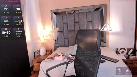 N A T A L I A online show from 26, 9, 2025