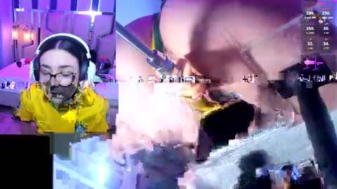 Snapshot of nicoleferrel chatting on 13, 5, 2026 Nicole online show from 13, 5, 2026