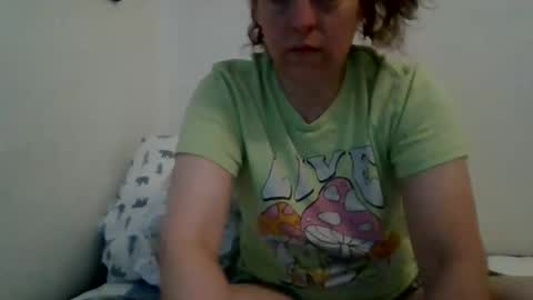 Nicole online show from 25, 3, 2026