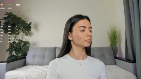 Dua Lipa online show from 8, 12, 2024