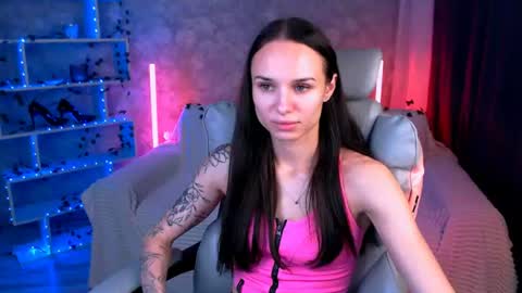 Snapshot of nicolemerz chatting on 7, 7, 2026 Nicole online show from 7, 7, 2026