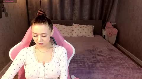 NicoleRossss online show from 19, 7, 2026