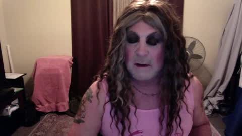 Snapshot of nicolescdfantasies chatting on 17, 4, 2026 Nicole CD online show from 17, 4, 2026