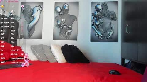 nicolle_hanks1 online show from 14, 1, 2025