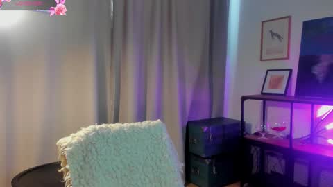 Kim online show from 7, 2, 2026