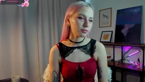 Kim online show from 8, 2, 2026