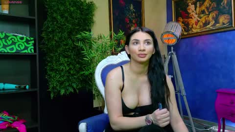 Nicolle online show from 14, 4, 2026