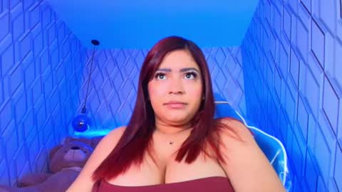 Nicolle Miley online show from 4, 12, 2025