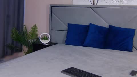 NicolRos online show from 15, 4, 2026