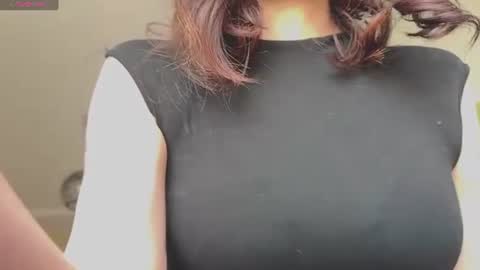 Snapshot of nievesshippey chatting on 6, 7, 2026 Hanna online show from 6, 7, 2026