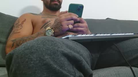 Snapshot of nigelboydxxx1 chatting on 23, 10, 2025 nigelboydxxx1 online show from 23, 10, 2025