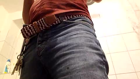 Snapshot of nighthawk28 chatting on 23, 2, 2026 MikeVanDyck online show from 23, 2, 2026