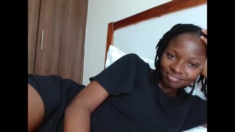 nightnurse2030 online show from 23, 11, 2025