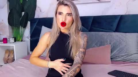 Iris online show from 9, 10, 2025