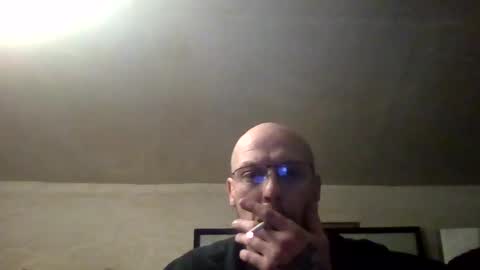 nighttime online show from 2, 3, 2025