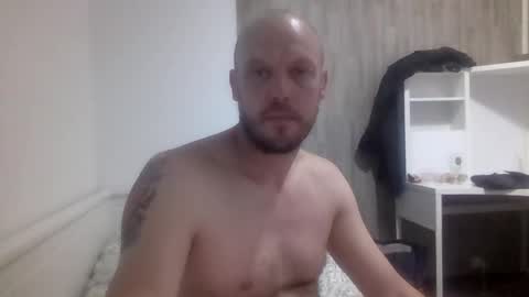 nighttime online show from 21, 9, 2025