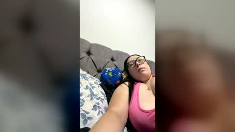 Snapshot of niickyjones chatting on 24, 6, 2026 Anni online show from 24, 6, 2026