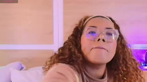 Snapshot of niickypurple chatting on 14, 2, 2026 Call me Nicky online show from 14, 2, 2026