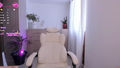 Snapshot of niicoleta2 chatting on 2, 3, 2026 Niicoleta online show from 2, 3, 2026