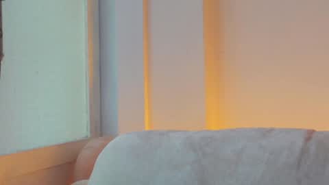 Snapshot of niilaa chatting on 3, 12, 2025 of Nylasweet online show from 3, 12, 2025