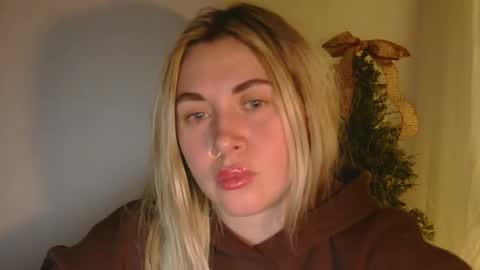 Snapshot of nika_flame chatting on 6, 1, 2026 Nika online show from 6, 1, 2026