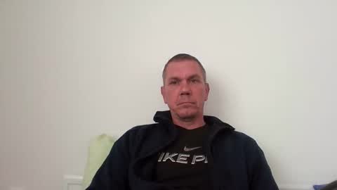 nikan77 online show from 14, 4, 2026