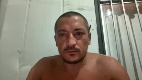 Snapshot of nikaulas chatting on 26, 4, 2026 Nasty Couple online show from 26, 4, 2026