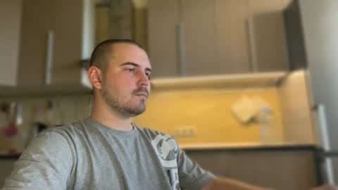 Snapshot of nikbusiness chatting on 8, 9, 2025 Nick online show from 8, 9, 2025