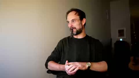 Nike Jude online show from 15, 9, 2025