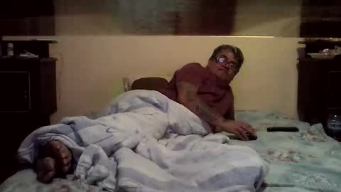 nikibutt19701970 online show from 28, 9, 2025