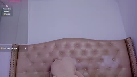 Snapshot of nikiibrooks chatting on 11, 6, 2026 Niikii online show from 11, 6, 2026
