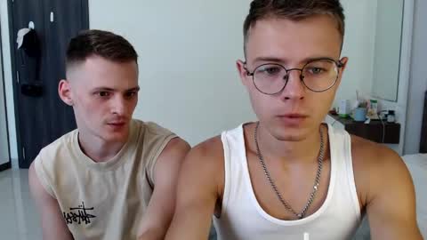 Snapshot of nikikerry_cum_ chatting on 25, 4, 2026 nikikerry_cum_ online show from 25, 4, 2026