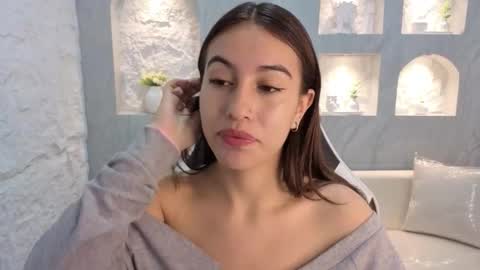 Snapshot of nikka_tx chatting on 29, 10, 2025 Online 2200 to 600 online show from 29, 10, 2025